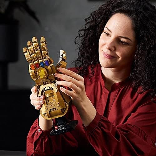 LEGO 76191 Marvel Infinity Gauntlet Set, Collectible Thanos Glove with Infinity Stones, Collectible Avengers Gift for Men, Women, Him, Her, Model Kits for Adults to Build